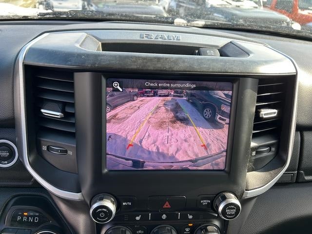 2020 RAM 1500 Big Horn Crew Cab 4x4 5'7' Box