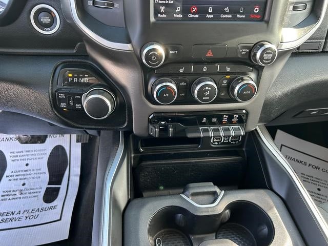 2020 RAM 1500 Big Horn Crew Cab 4x4 5'7' Box