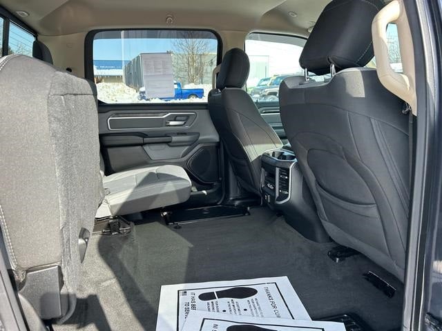 2020 RAM 1500 Big Horn Crew Cab 4x4 5'7' Box