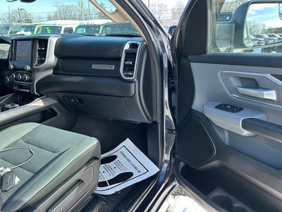 2020 RAM 1500 Big Horn Crew Cab 4x4 5'7' Box