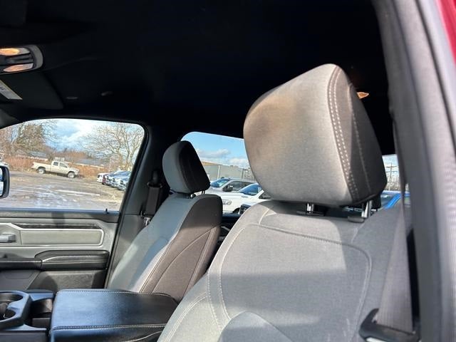 2022 RAM 1500 Big Horn Crew Cab 4x4 5'7' Box