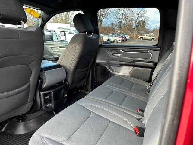 2022 RAM 1500 Big Horn Crew Cab 4x4 5'7' Box