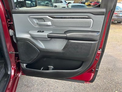 2022 RAM 1500 Big Horn Crew Cab 4x4 5'7' Box