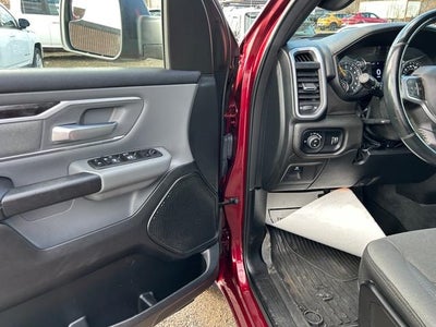 2022 RAM 1500 Big Horn Crew Cab 4x4 5'7' Box