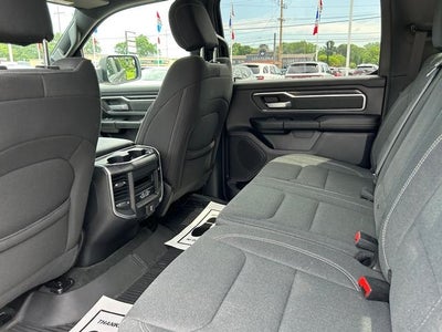 2021 RAM 1500 Big Horn Crew Cab 4x4 5'7' Box