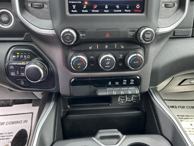 2021 RAM 1500 Big Horn Crew Cab 4x4 5'7' Box