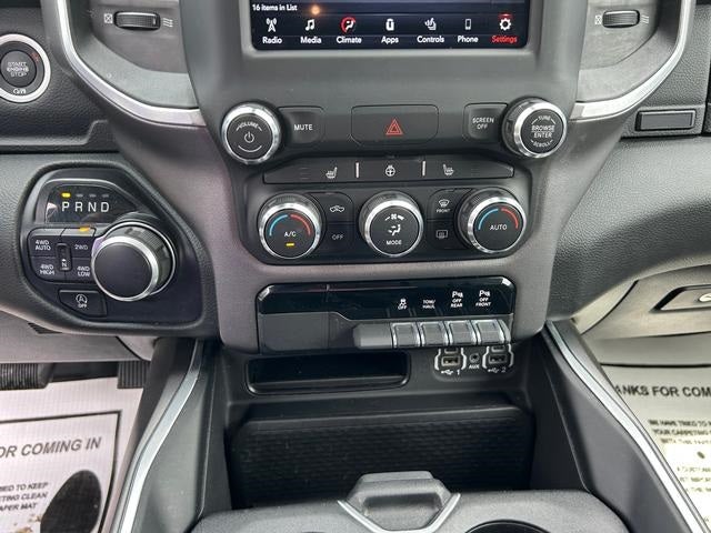 2021 RAM 1500 Big Horn Crew Cab 4x4 5'7' Box