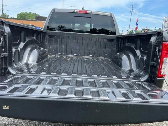 2021 RAM 1500 Big Horn Crew Cab 4x4 5'7' Box
