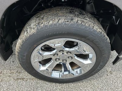 2021 RAM 1500 Big Horn Crew Cab 4x4 5'7' Box