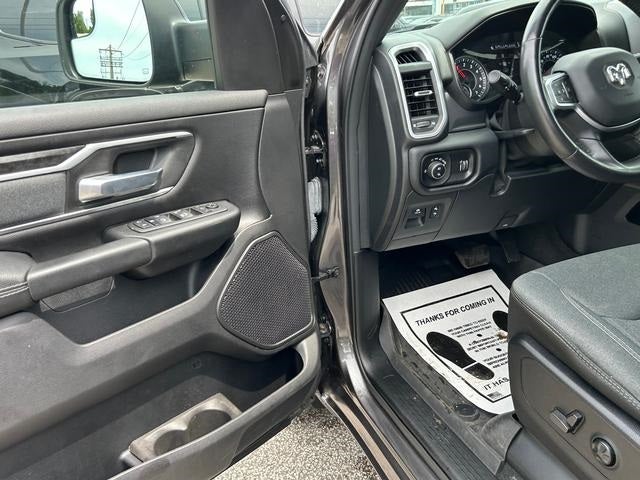 2021 RAM 1500 Big Horn Crew Cab 4x4 5'7' Box