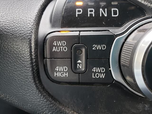 2021 RAM 1500 Big Horn Crew Cab 4x4 5'7' Box