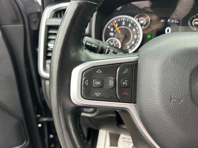 2022 RAM 1500 Big Horn Crew Cab 4x4 5'7' Box