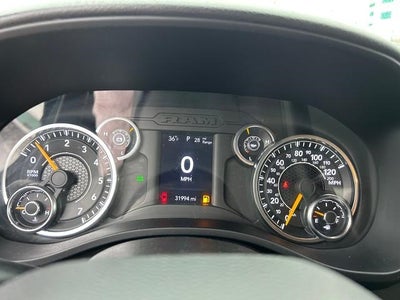 2022 RAM 1500 Big Horn Crew Cab 4x4 5'7' Box