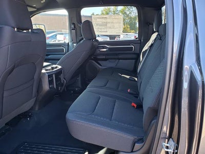 2027 RAM Ram 1500 RAM 1500 BIG HORN CREW CAB 4X4 5'7' BOX