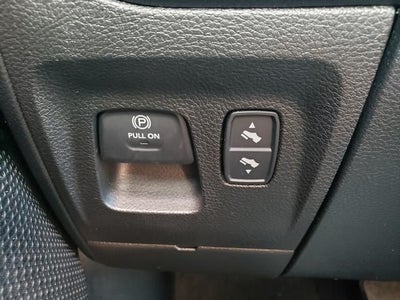 2020 RAM 1500 Big Horn Crew Cab 4x4 5'7' Box