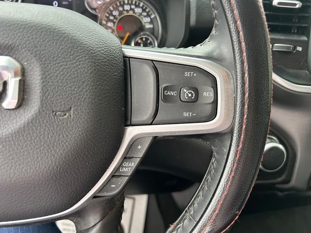 2022 RAM 1500 Big Horn Crew Cab 4x4 5'7' Box