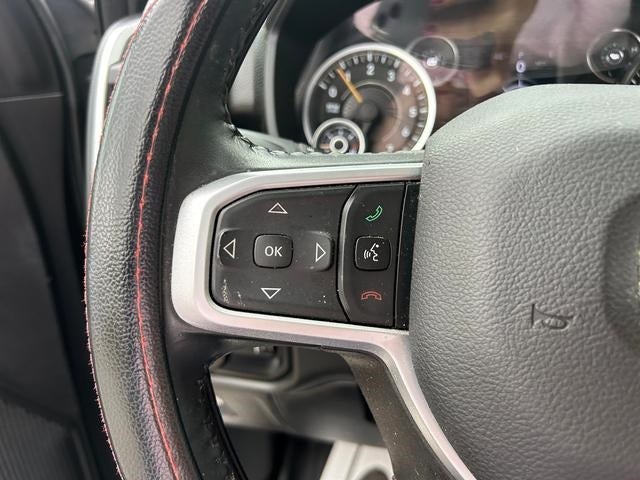 2022 RAM 1500 Big Horn Crew Cab 4x4 5'7' Box