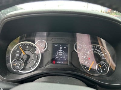 2022 RAM 1500 Big Horn Crew Cab 4x4 5'7' Box