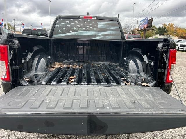 2022 RAM 1500 Big Horn Crew Cab 4x4 5'7' Box