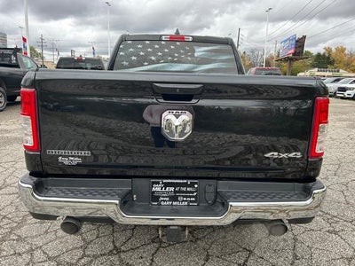 2022 RAM 1500 Big Horn Crew Cab 4x4 5'7' Box