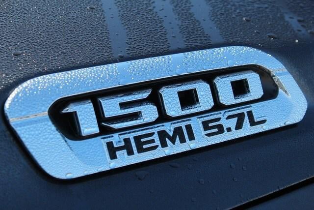 2019 RAM 1500 Big Horn/Lone Star Crew Cab 4x4 5'7' Box
