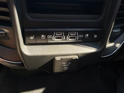 2025 RAM 1500 Limited Crew Cab 4x4 5'7' Box