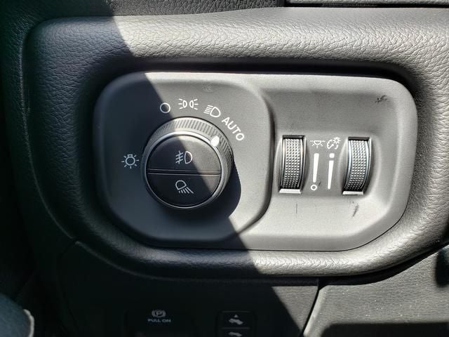 2027 RAM Ram 1500 RAM 1500 LARAMIE CREW CAB 4X4 5'7' BOX