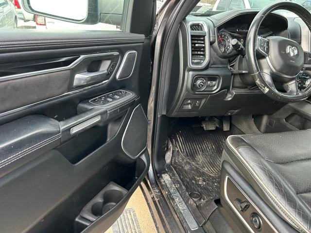 2021 RAM 1500 Laramie Crew Cab 4x4 5'7' Box
