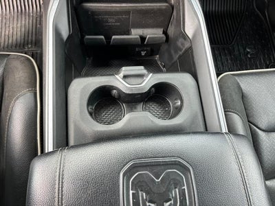 2021 RAM 1500 Laramie Crew Cab 4x4 5'7' Box