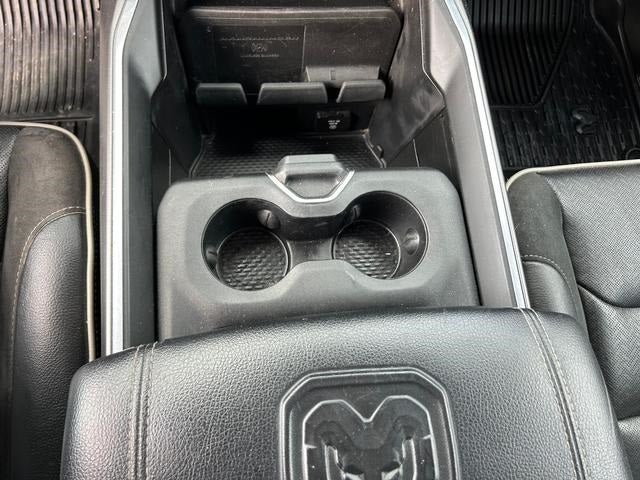 2021 RAM 1500 Laramie Crew Cab 4x4 5'7' Box