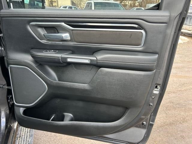 2021 RAM 1500 Laramie Crew Cab 4x4 5'7' Box