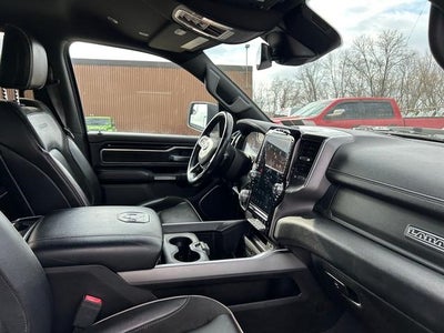 2021 RAM 1500 Laramie Crew Cab 4x4 5'7' Box