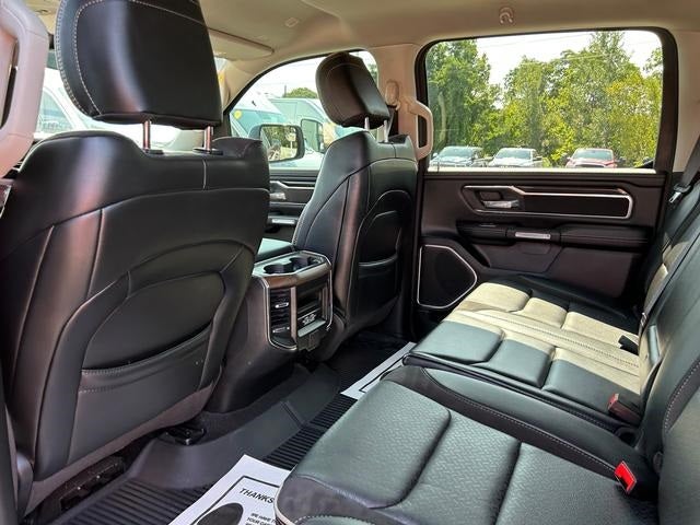 2022 RAM 1500 Laramie Crew Cab 4x4 5'7' Box