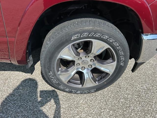 2022 RAM 1500 Laramie Crew Cab 4x4 5'7' Box