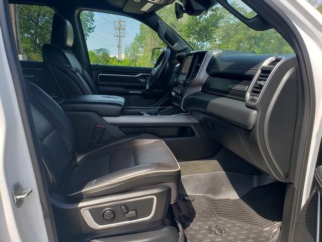 2022 RAM 1500 Laramie Crew Cab 4x4 5'7' Box