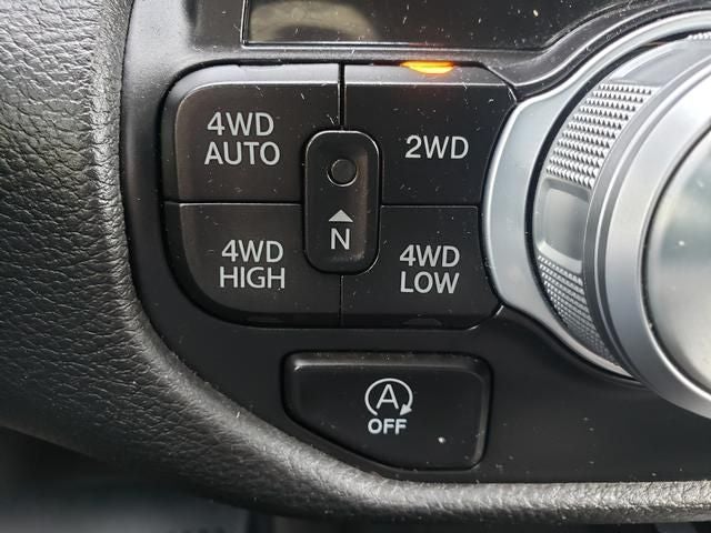 2022 RAM 1500 Laramie Crew Cab 4x4 5'7' Box