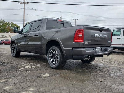 2027 RAM Ram 1500 RAM 1500 LARAMIE CREW CAB 4X4 5'7' BOX