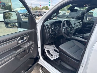 2025 RAM 1500 Big Horn Crew Cab 4x4 6'4' Box