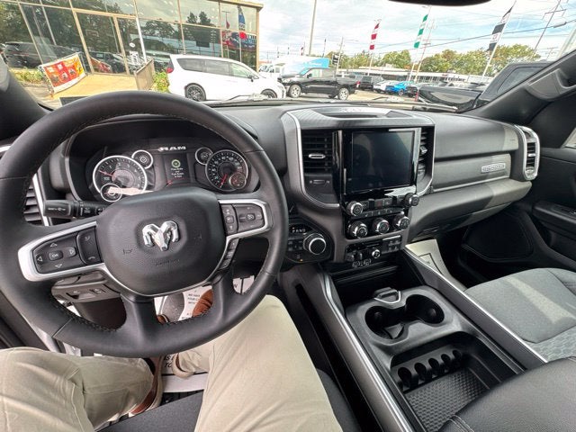 2025 RAM 1500 Big Horn Crew Cab 4x4 6'4' Box