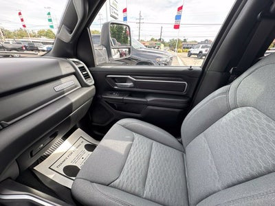 2025 RAM 1500 Big Horn Crew Cab 4x4 6'4' Box