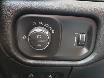 2023 RAM 1500 Big Horn Crew Cab 4x4 6'4' Box