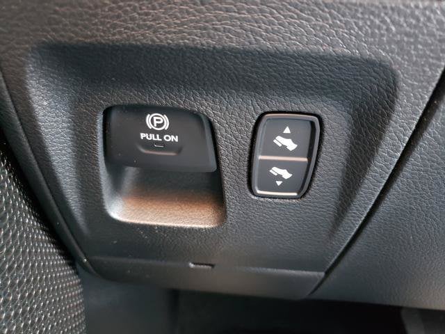 2023 RAM 1500 Big Horn Crew Cab 4x4 6'4' Box