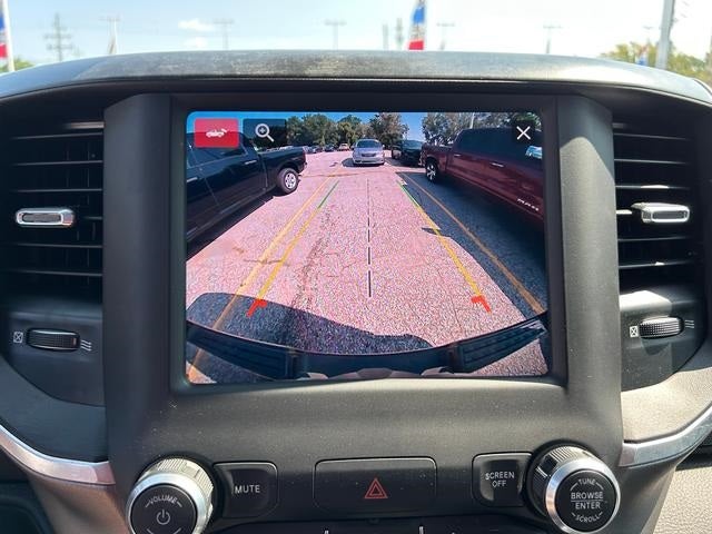 2022 RAM 1500 Big Horn Crew Cab 4x4 6'4' Box