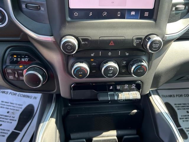 2022 RAM 1500 Big Horn Crew Cab 4x4 6'4' Box