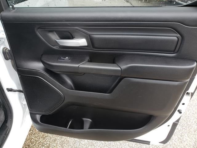 2023 RAM 1500 Tradesman Crew Cab 4x4 6'4' Box