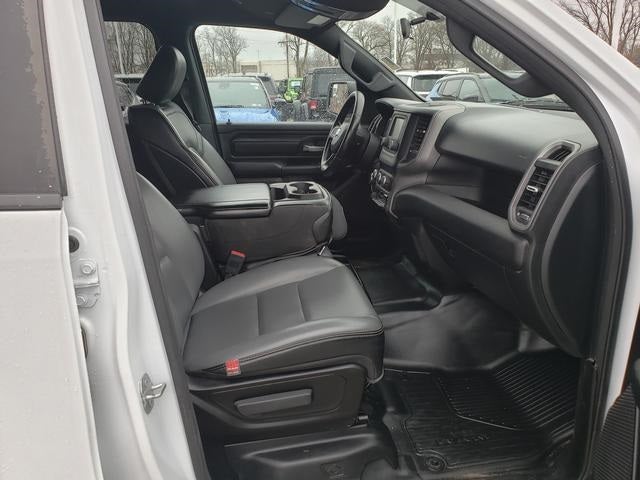 2023 RAM 1500 Tradesman Crew Cab 4x4 6'4' Box