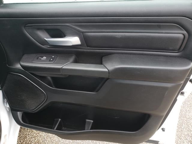 2023 RAM 1500 Tradesman Crew Cab 4x4 6'4' Box