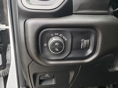 2023 RAM 1500 Tradesman Crew Cab 4x4 6'4' Box