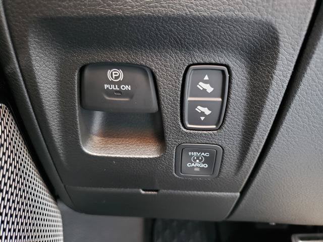 2027 RAM Ram 1500 RAM 1500 TRX SRT CREW CAB 4X4 5'7' BOX