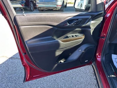 2023 GMC Acadia AWD AT4